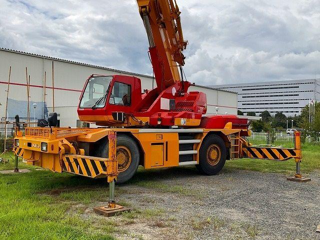 Investment opportunities in heavy equipment in Vietnam