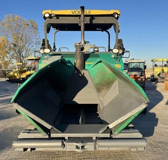 Komatsu PC200-8 Crawler Excavator